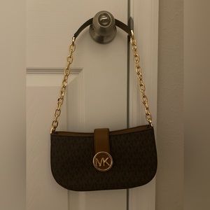 Michael Kors Small Logo handbag